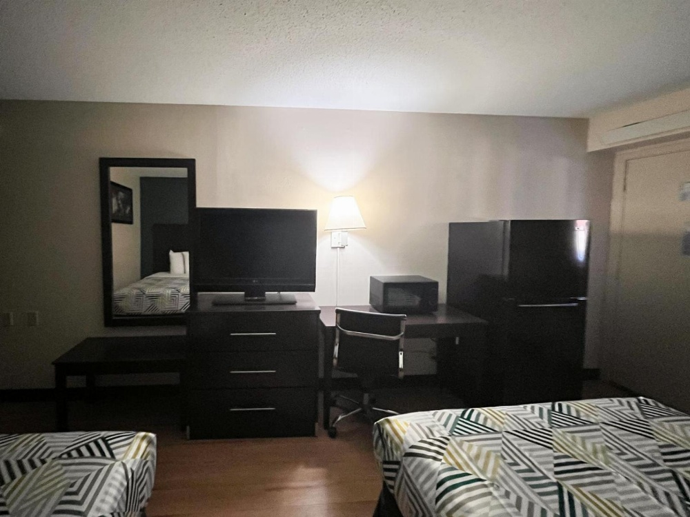 Studio 6 Suites Shreveport, LA Industrial Loop